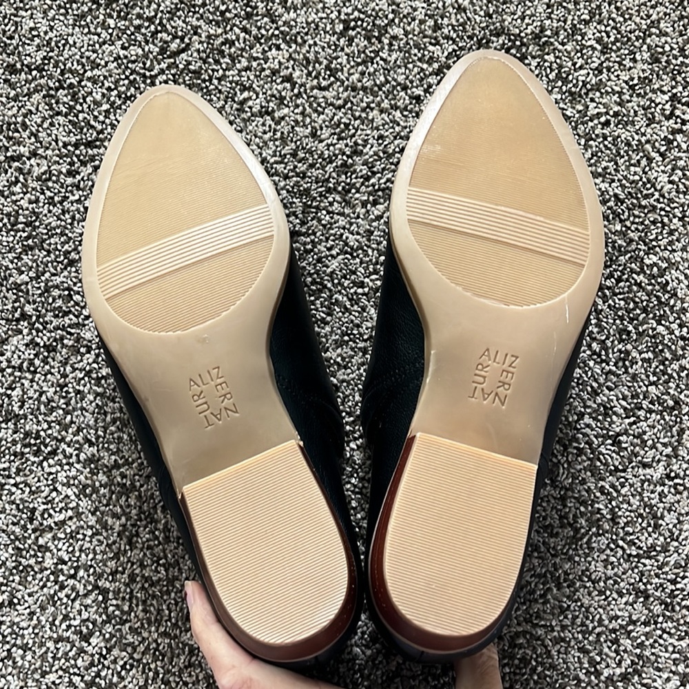 Naturalizer - Picture 3 of 6